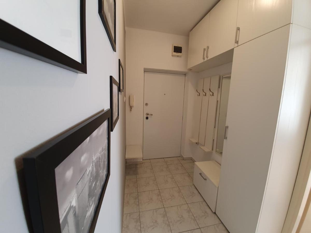 Stay In Apartments Белград Номер фото