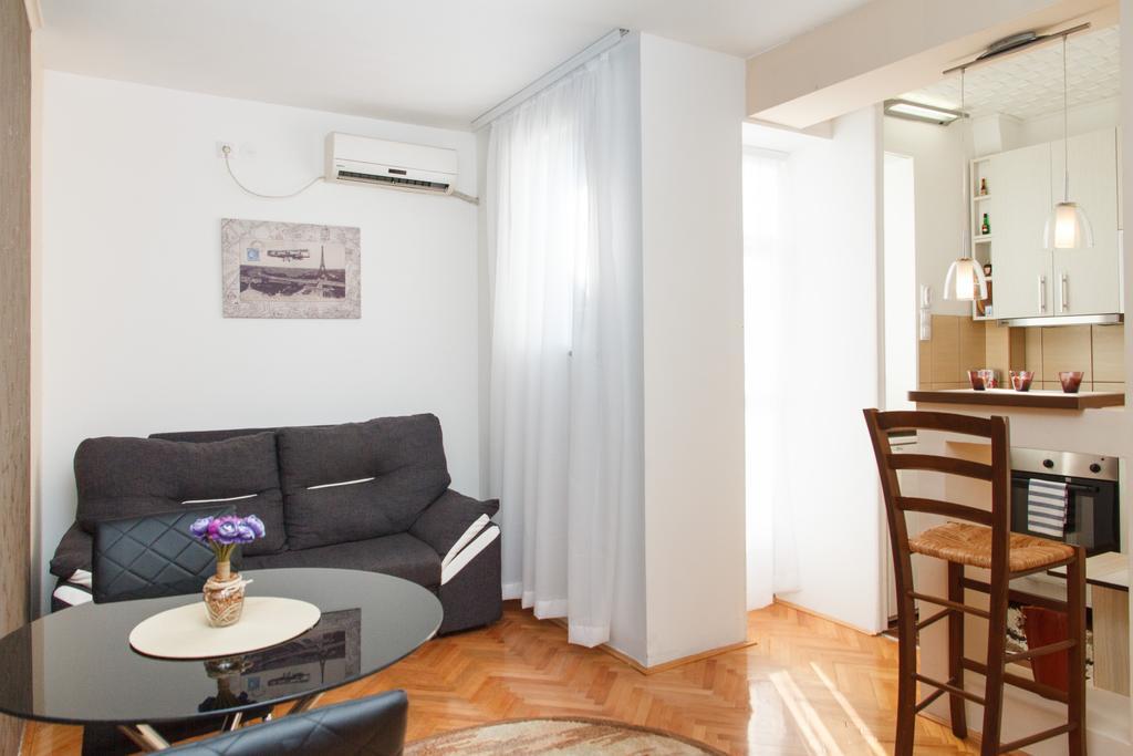 Stay In Apartments Белград Номер фото